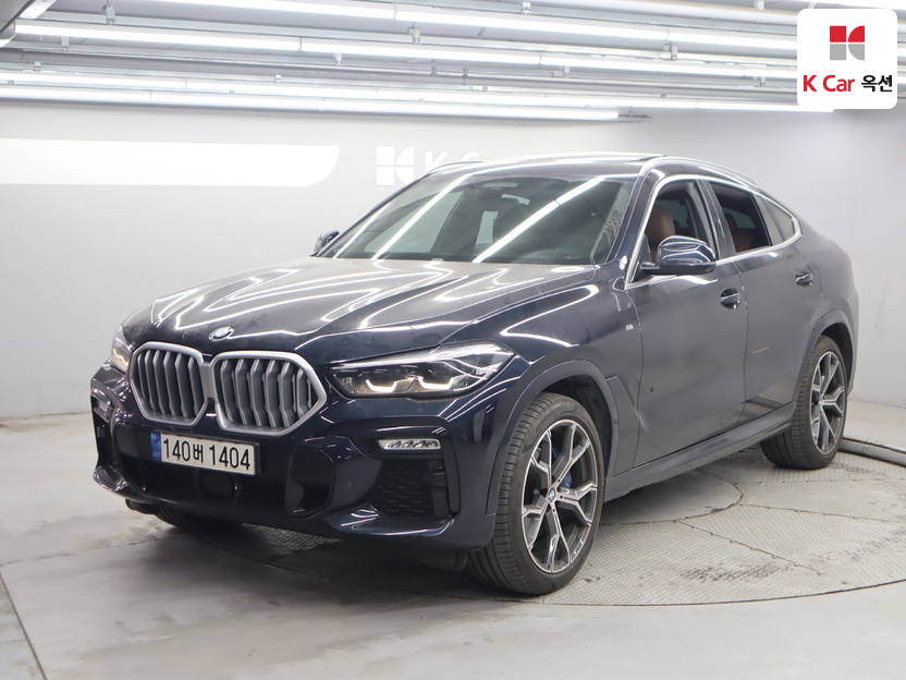 BMW - X6