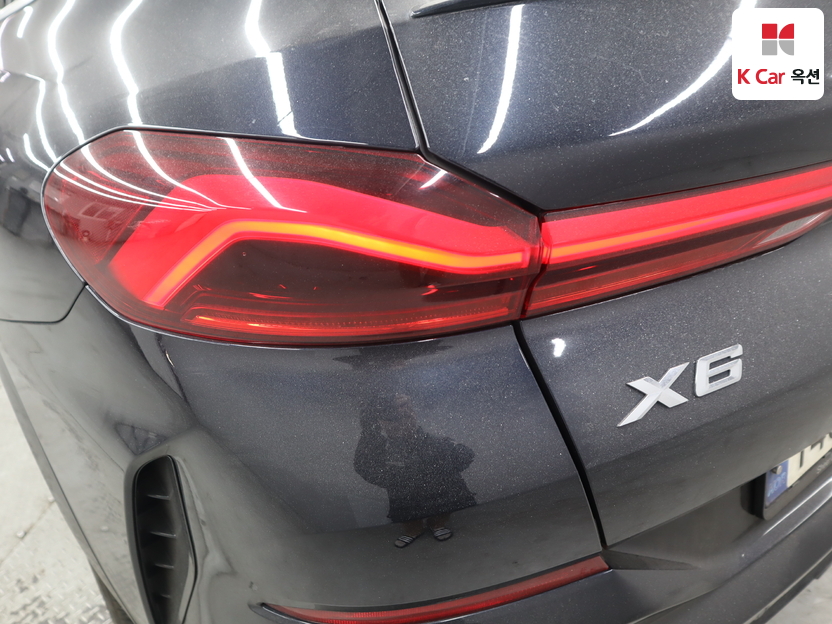 BMW - X6 - Image 45