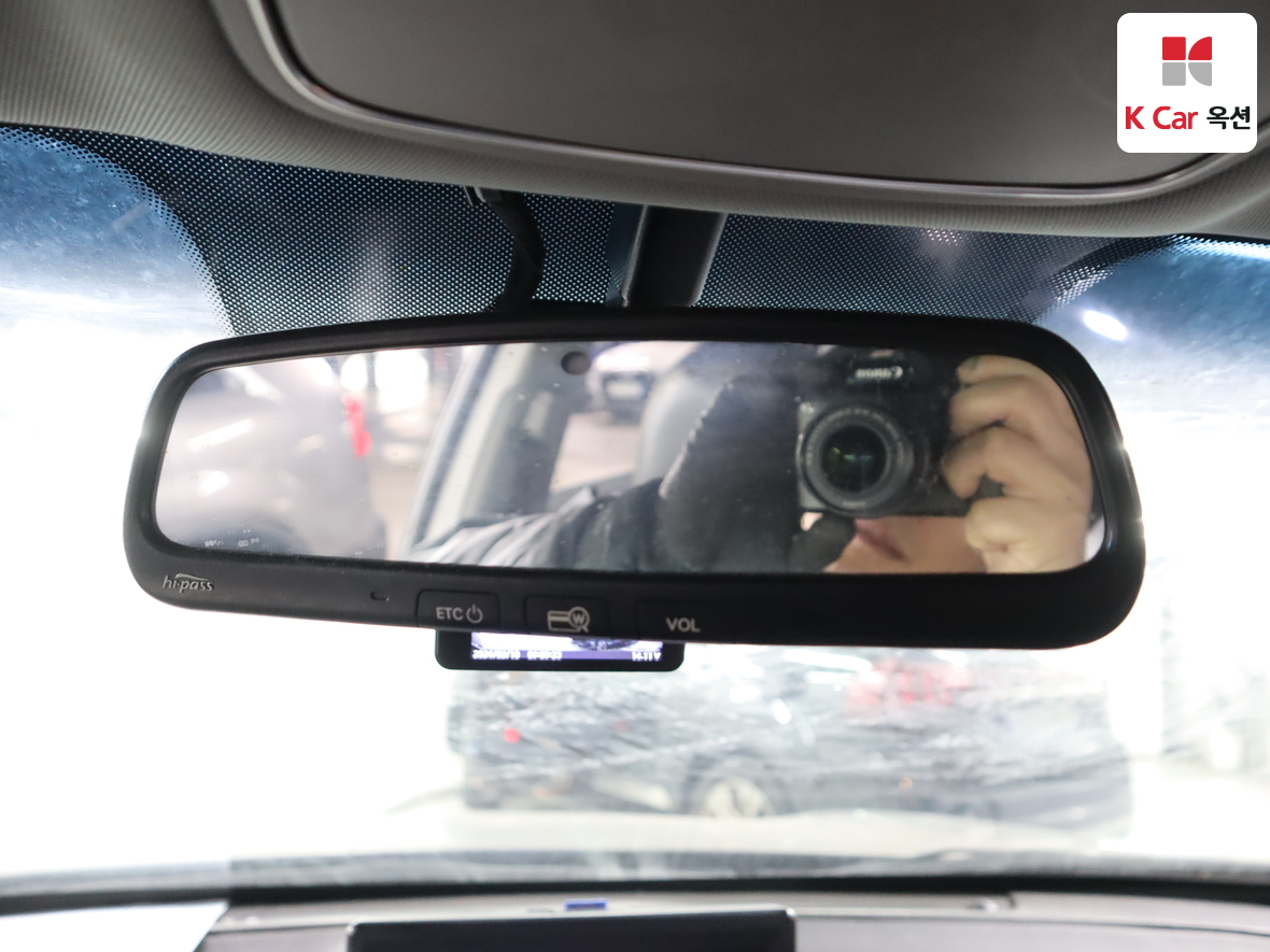 كيا سورينتو 2013 - صورة 13