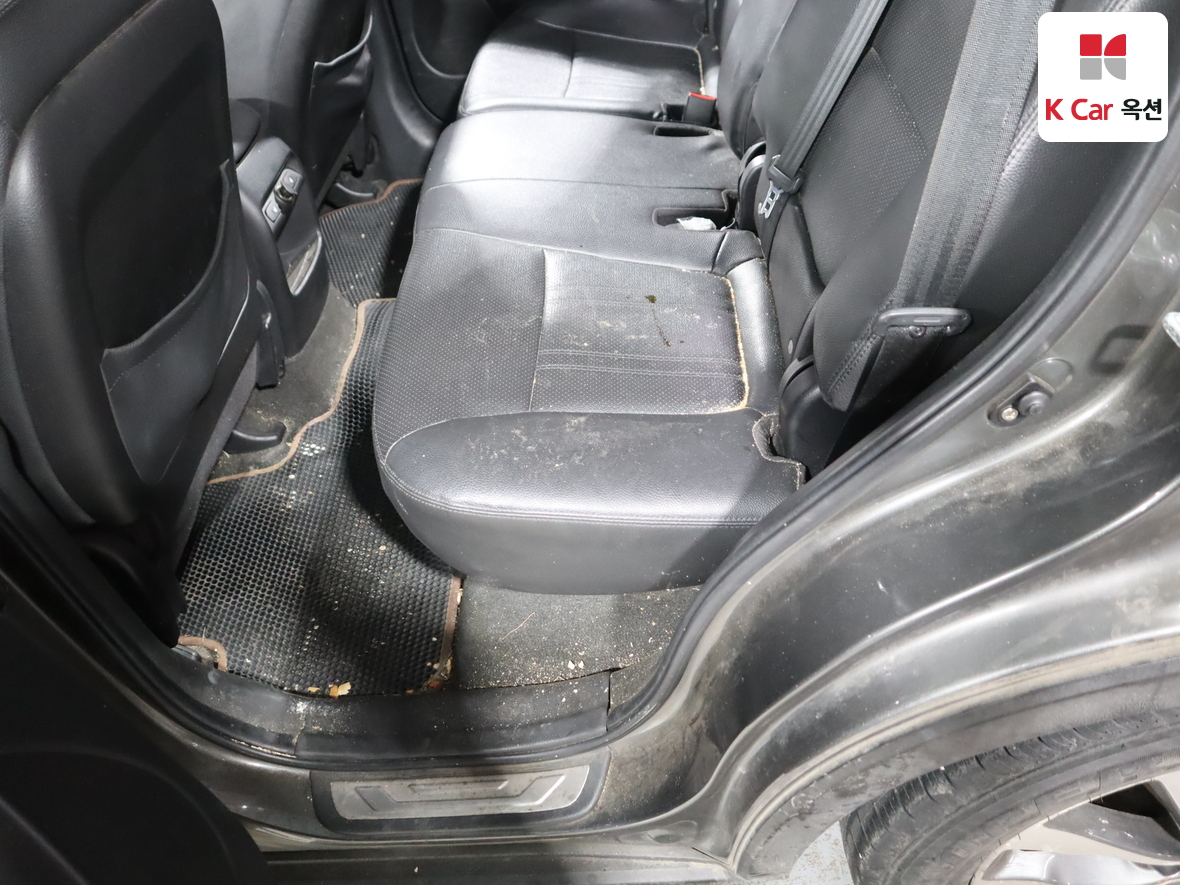 كيا سورينتو 2013 - صورة 25