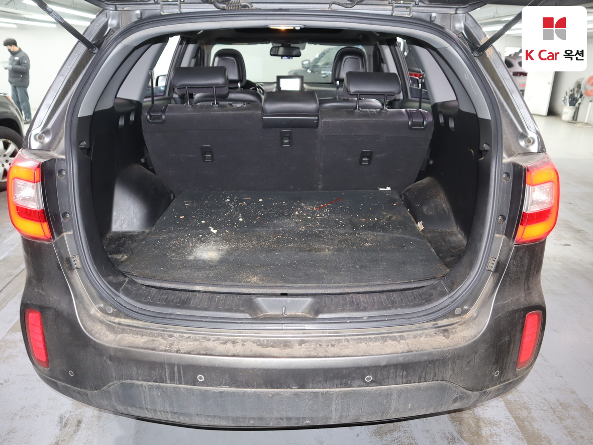 كيا سورينتو 2013 - صورة 27