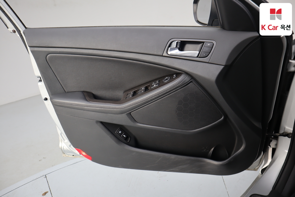 Kia K5 2014 - Image 8