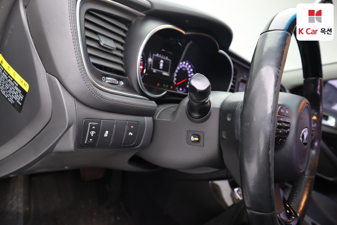Kia K5 2014 - Image 9