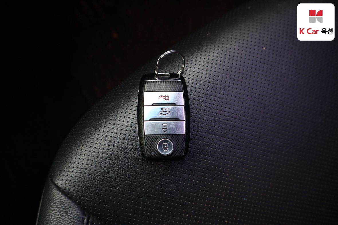 Kia K5 2014 - Image 17