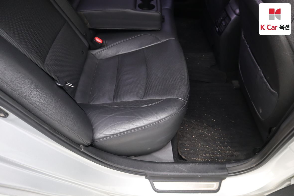 Kia K5 2014 - Image 28