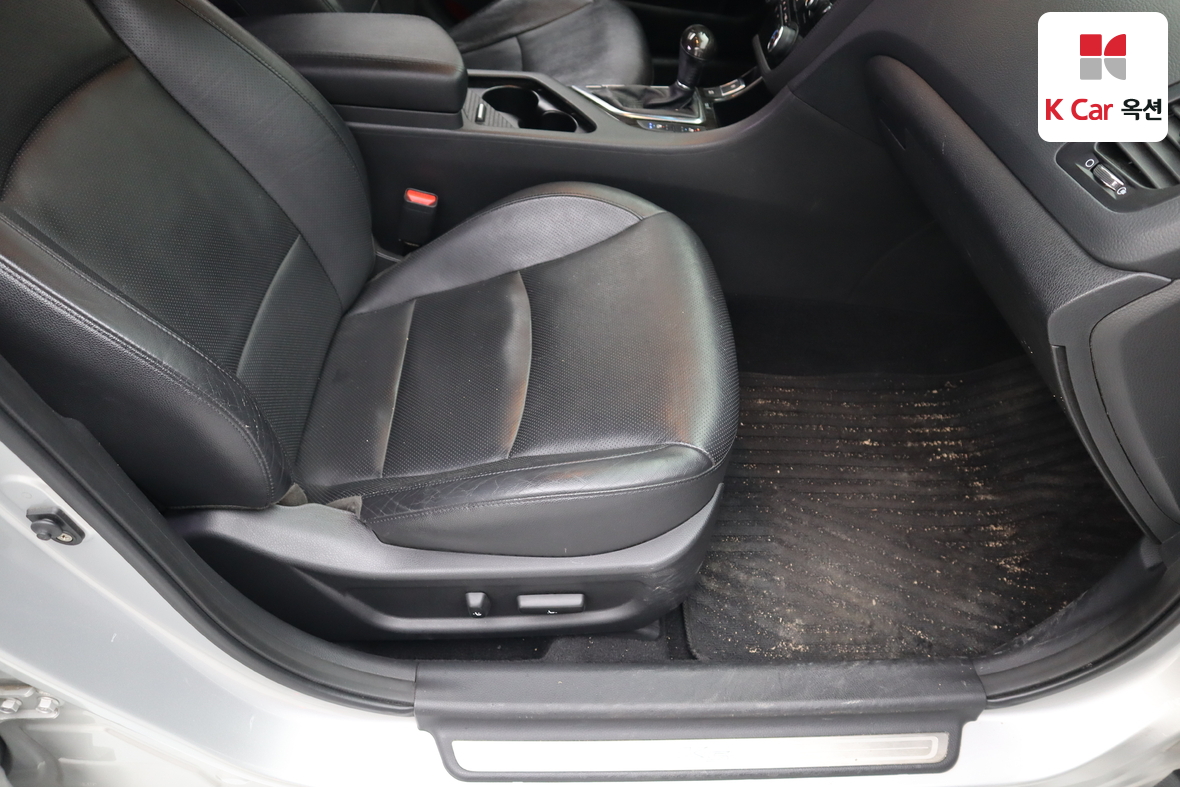 Kia K5 2014 - Image 30