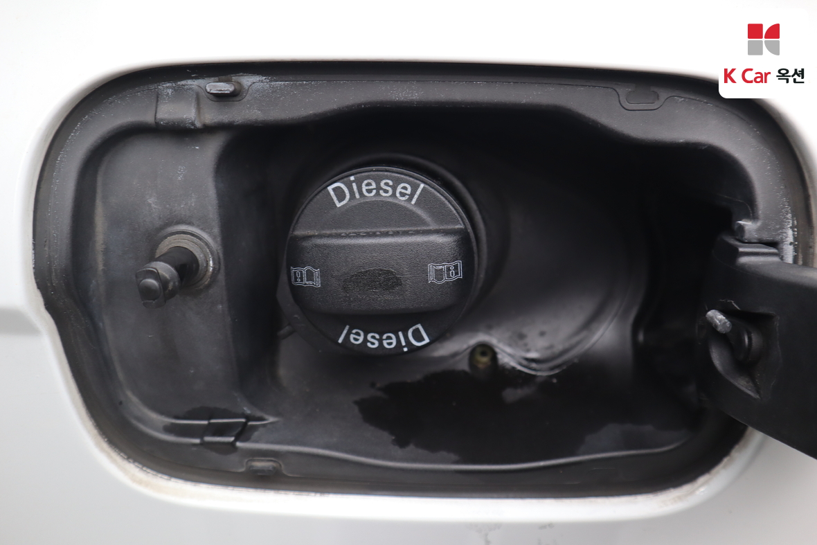 Audi A6 2012 - Image 26