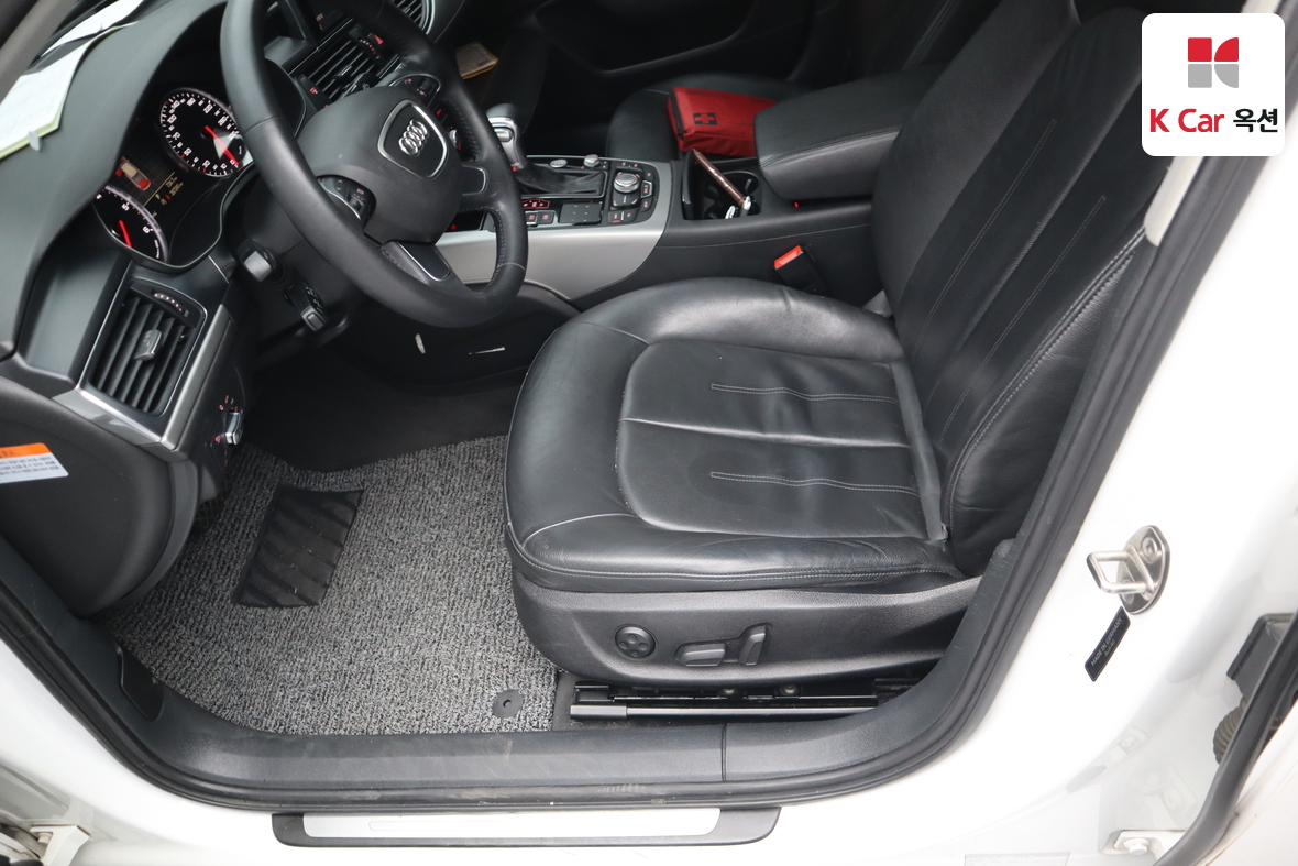 Audi A6 2012 - Image 20