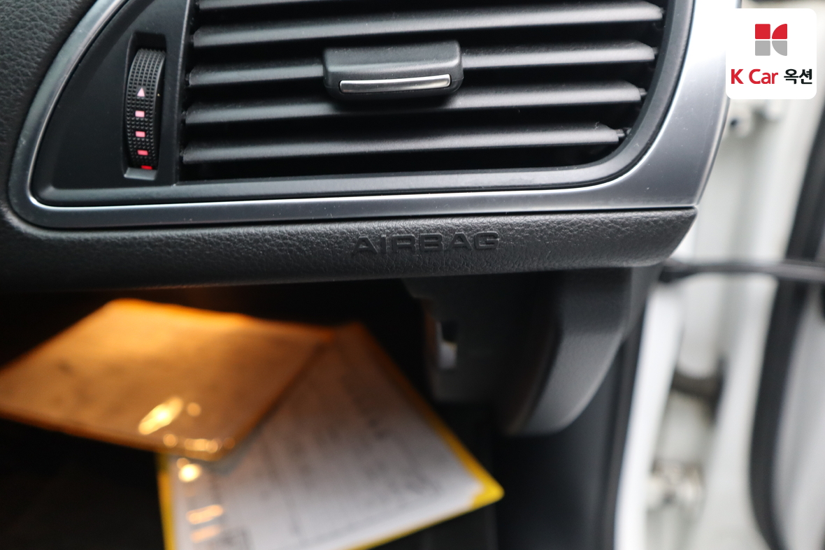 Audi A6 2012 - Image 32