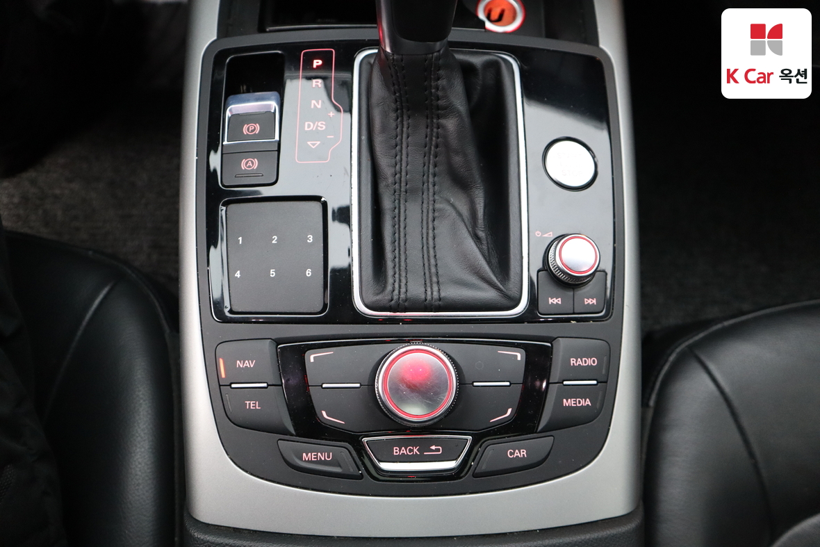 Audi A6 2012 - Image 17