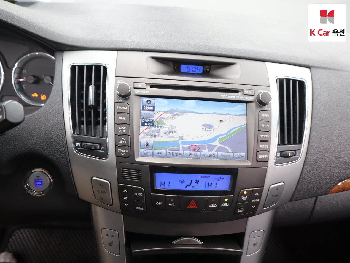 Hyundai Sonata 2010 - Image 6