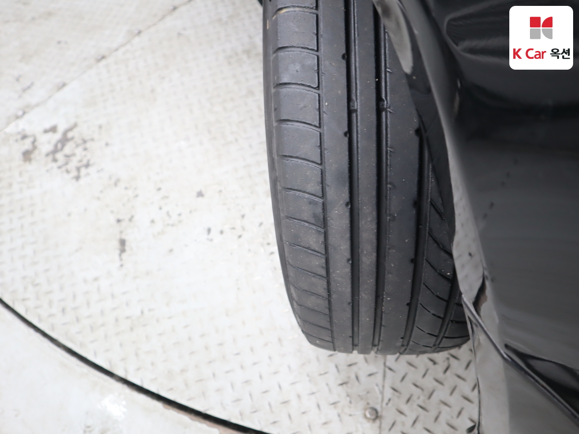 Hyundai Sonata 2010 - Image 30