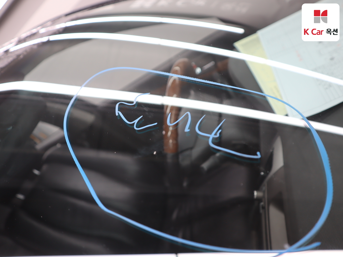 Hyundai Sonata 2010 - Image 33