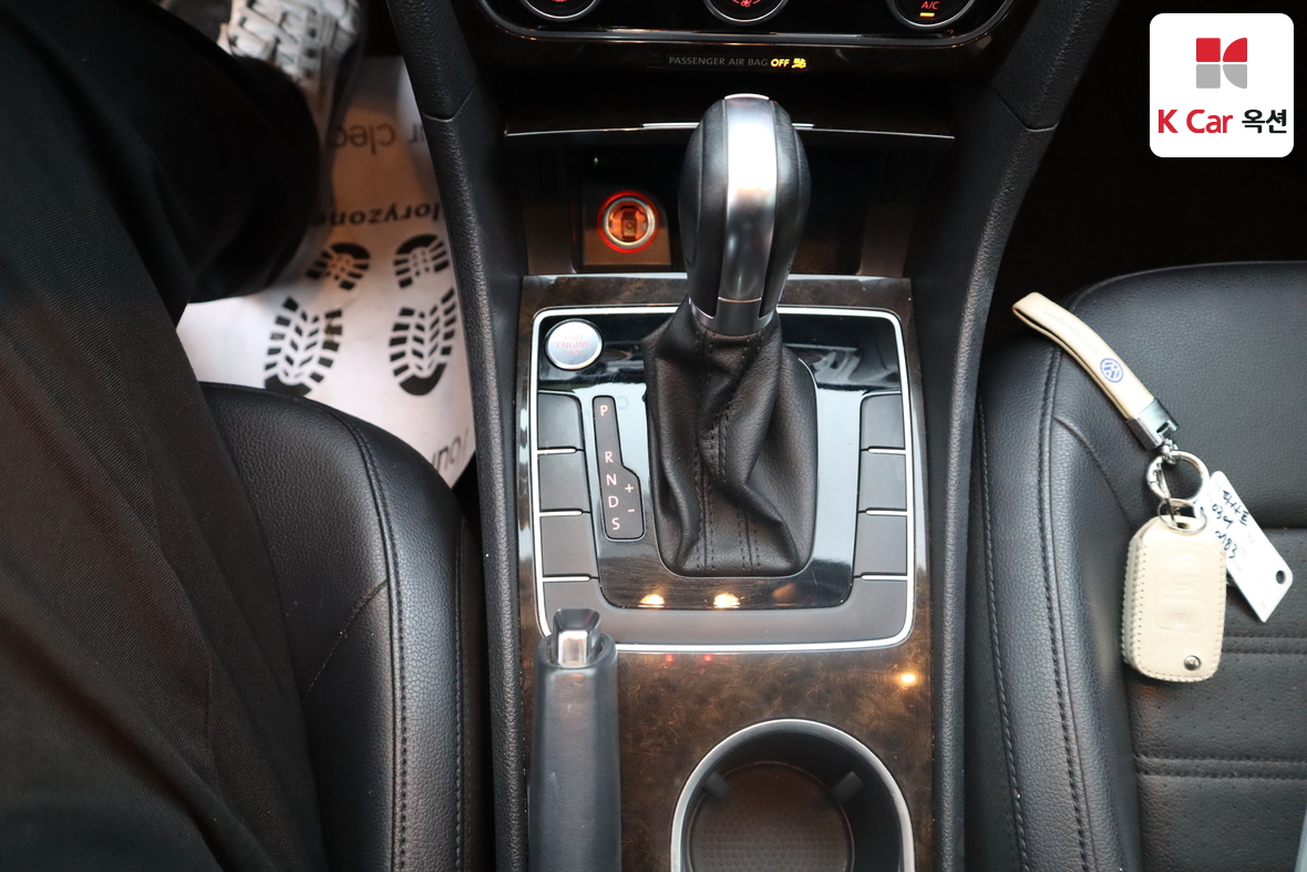 Volkswagen Passat 2015 - Image 15