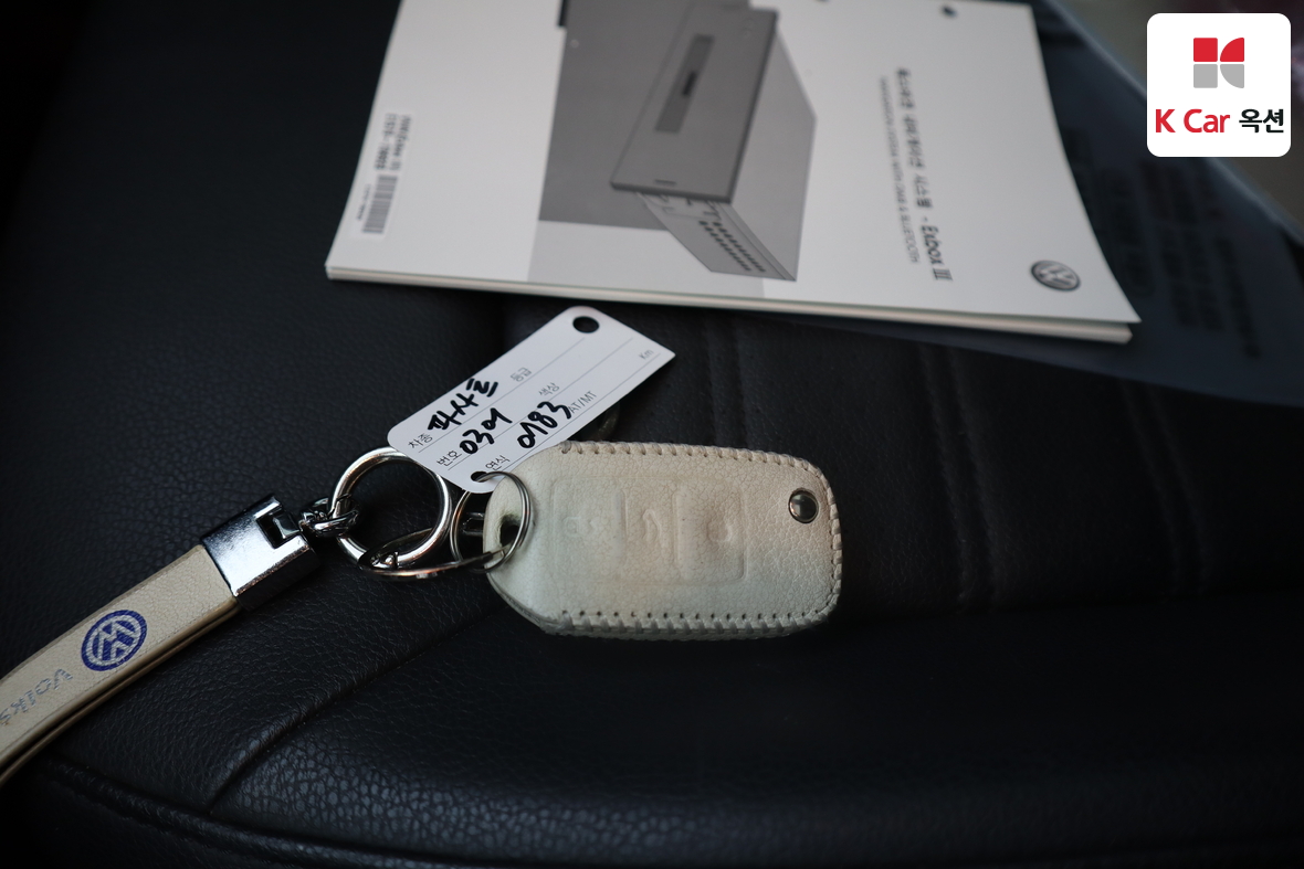 Volkswagen Passat 2015 - Image 16