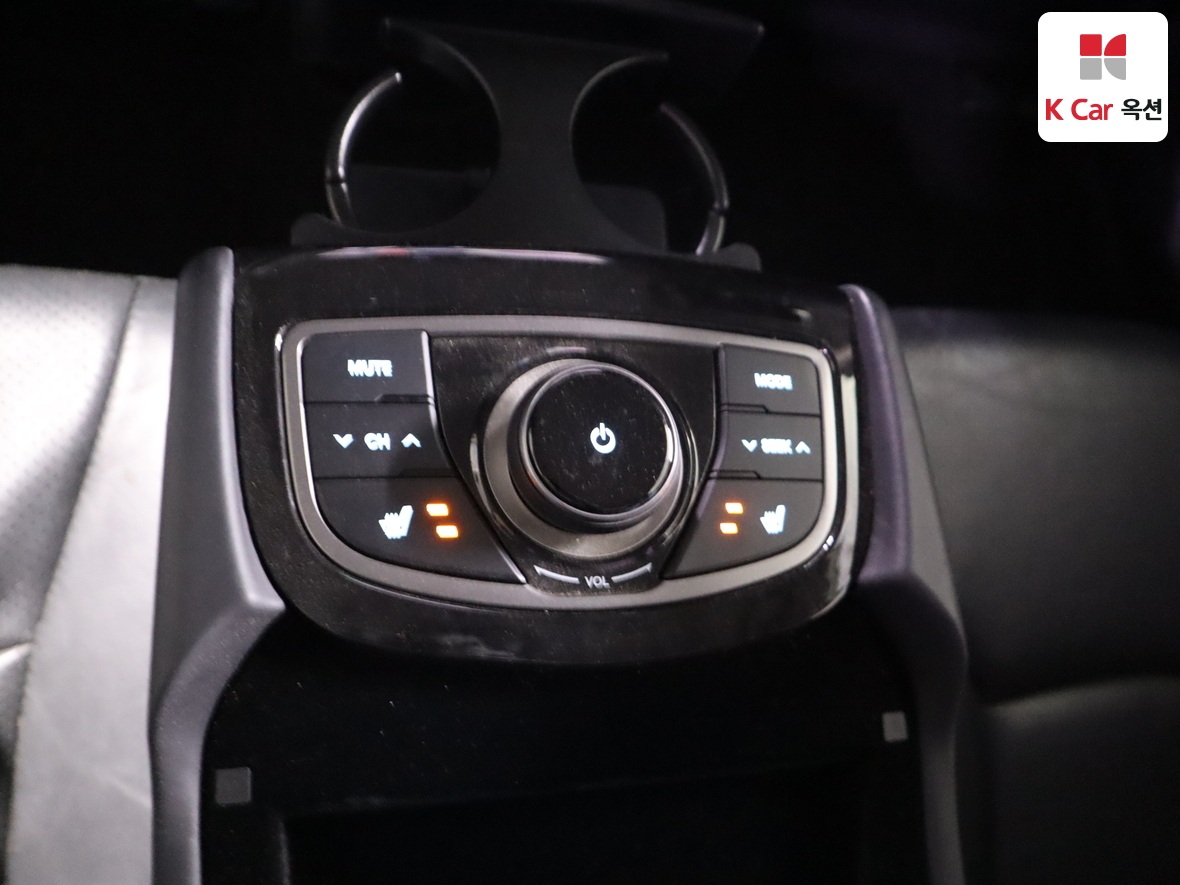 هيونداي أزيرا 2014 - صورة 26