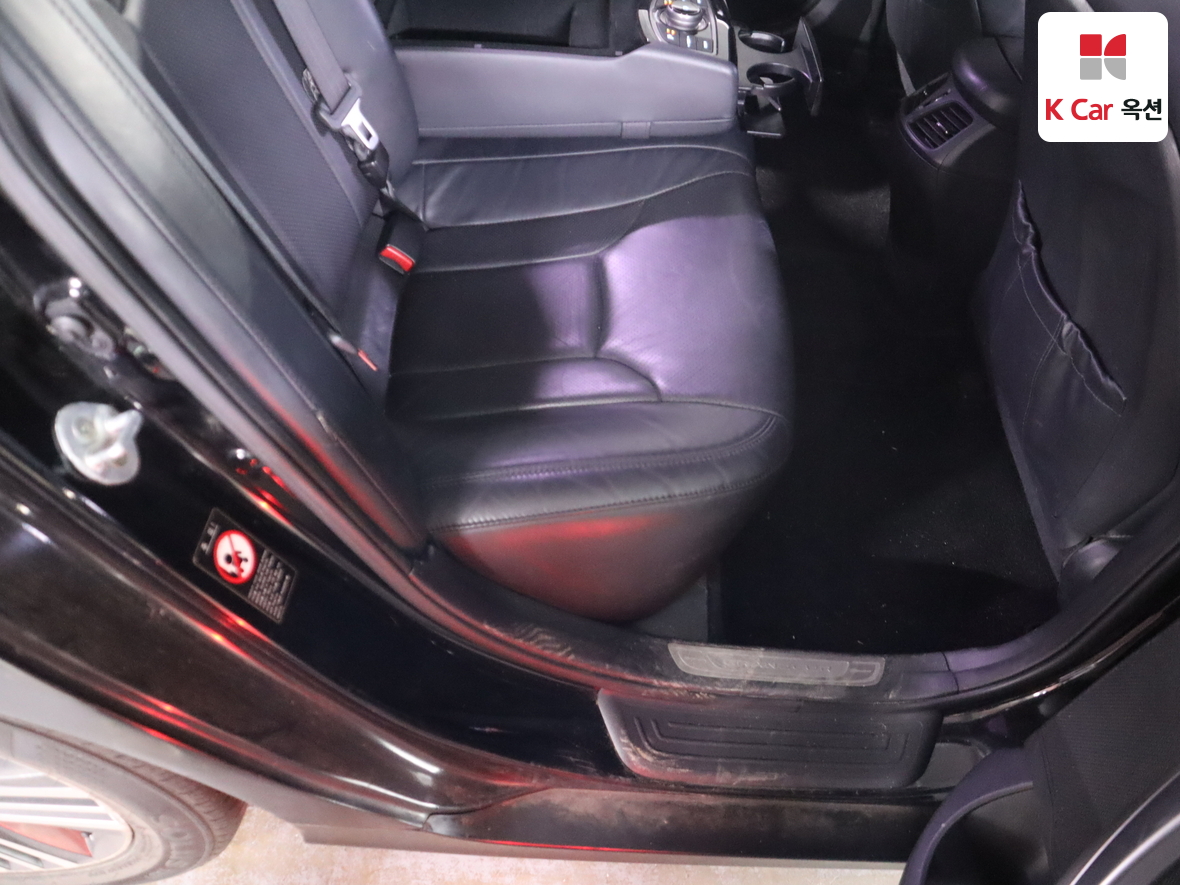 هيونداي أزيرا 2014 - صورة 30