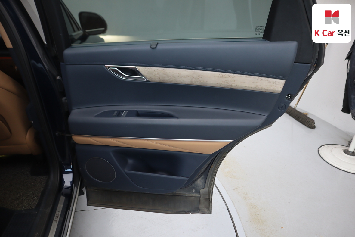 جينيسيس GV80 2020 - صورة 30