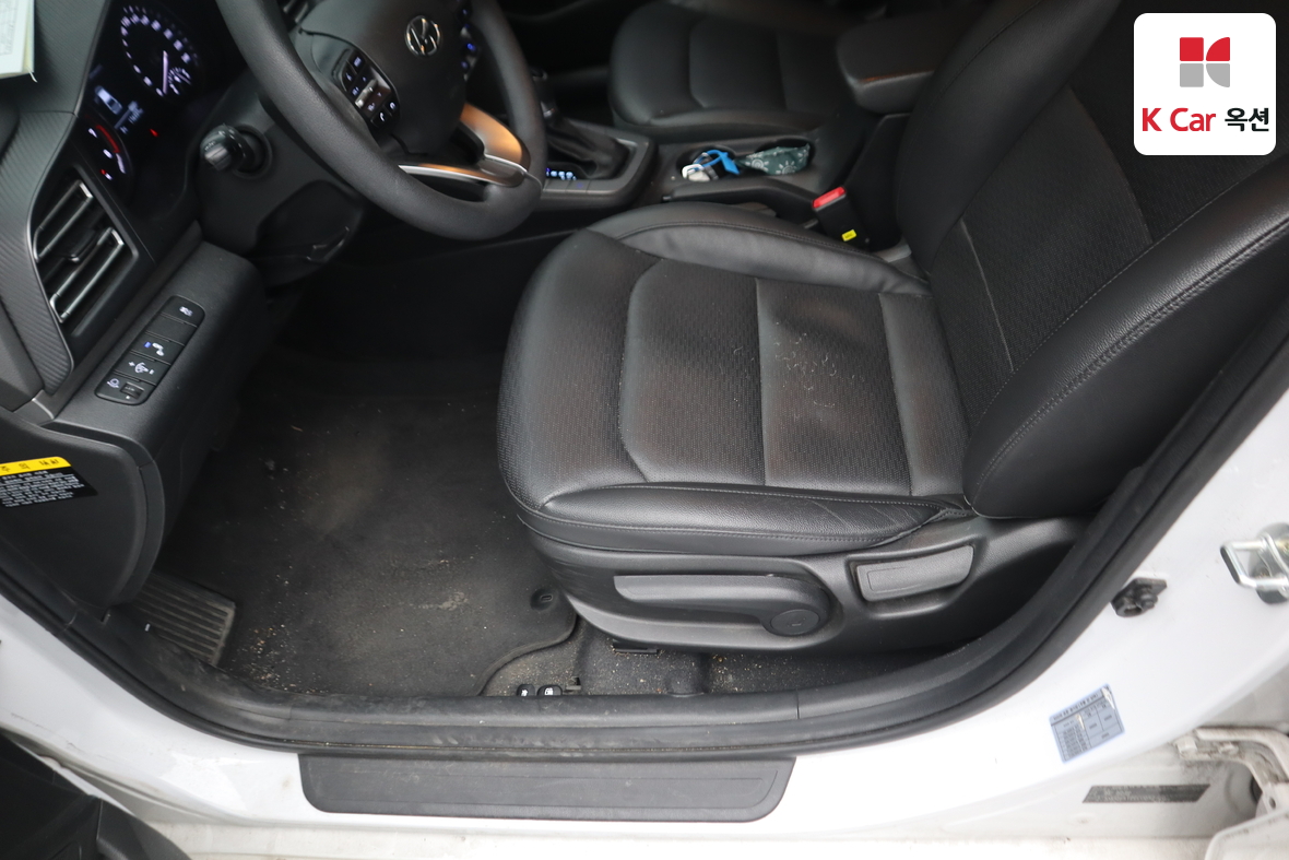 هيونداي إلانترا 2020 - صورة 18