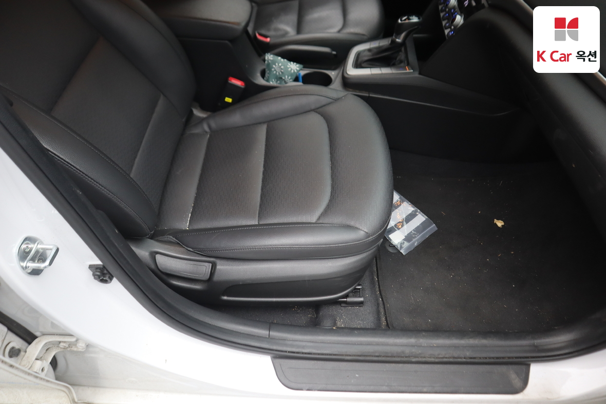 هيونداي إلانترا 2020 - صورة 27