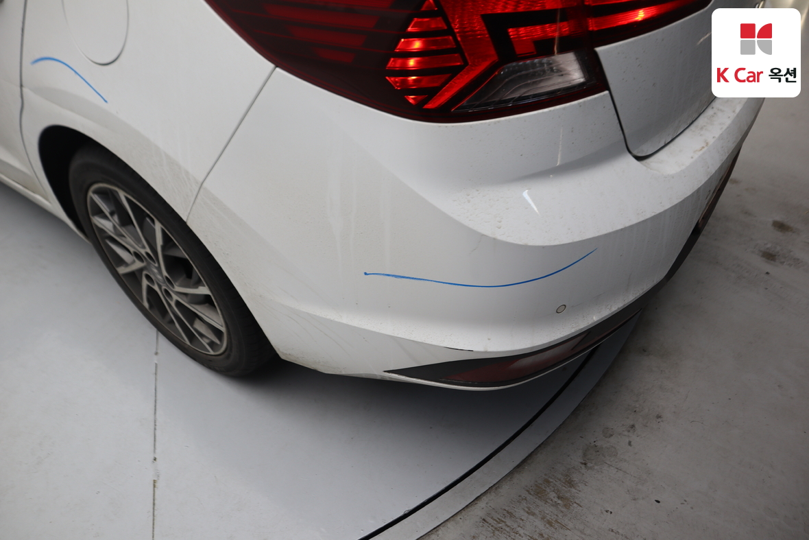 هيونداي إلانترا 2020 - صورة 38