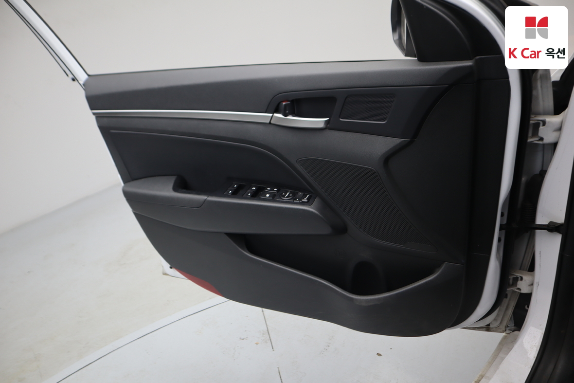 هيونداي إلانترا 2020 - صورة 8