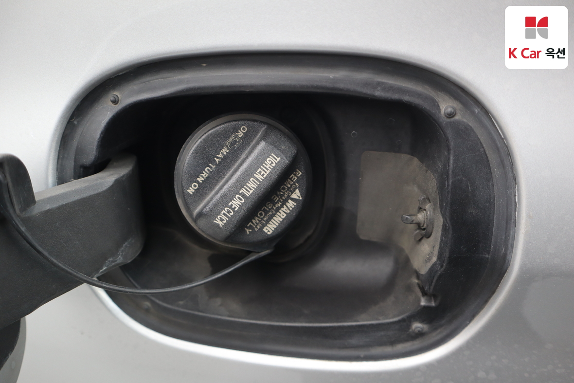 هيونداي جينيسيس EQ900 2016 - صورة 25