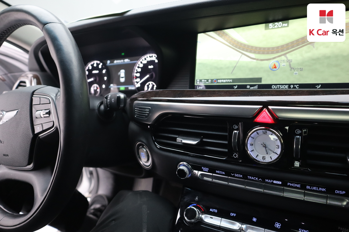 هيونداي جينيسيس EQ900 2016 - صورة 11