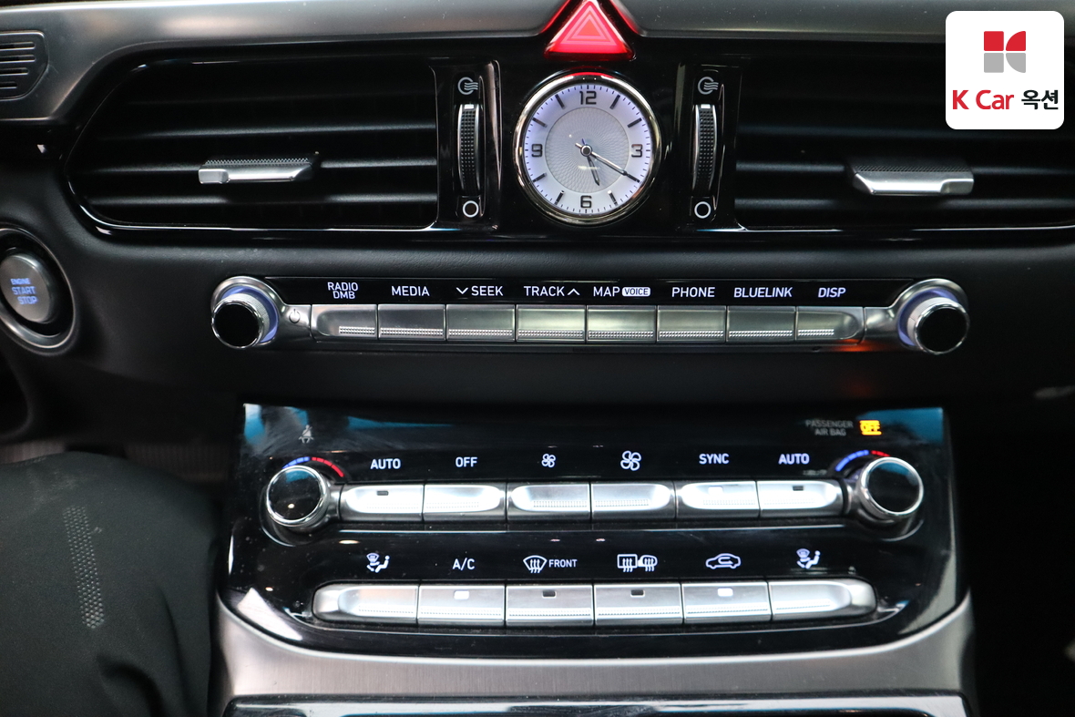 هيونداي جينيسيس EQ900 2016 - صورة 14