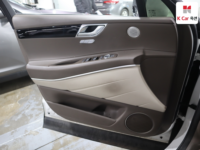 جينسس - GV80 - Image 8