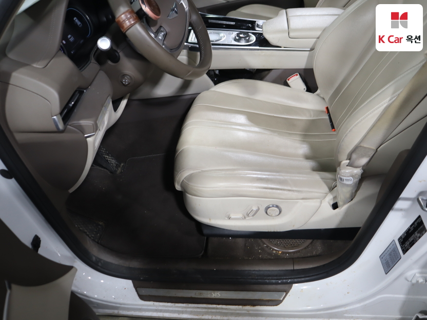 جينسس - GV80 - Image 18