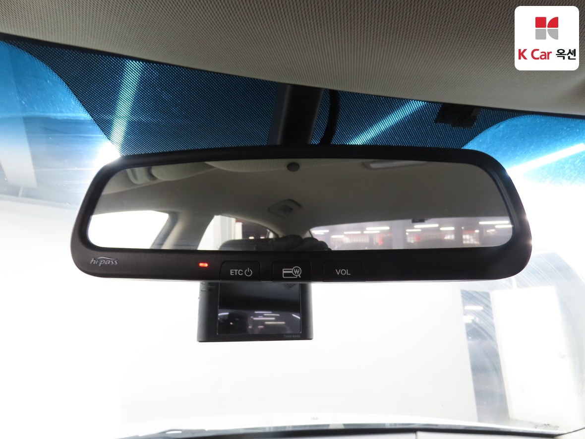 Hyundai Grandeur 2010 - Image 13