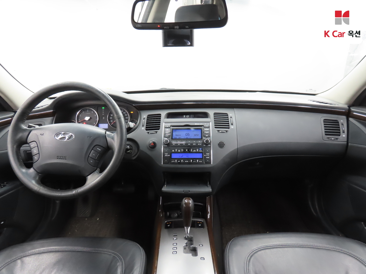 Hyundai Grandeur 2010 - Image 3