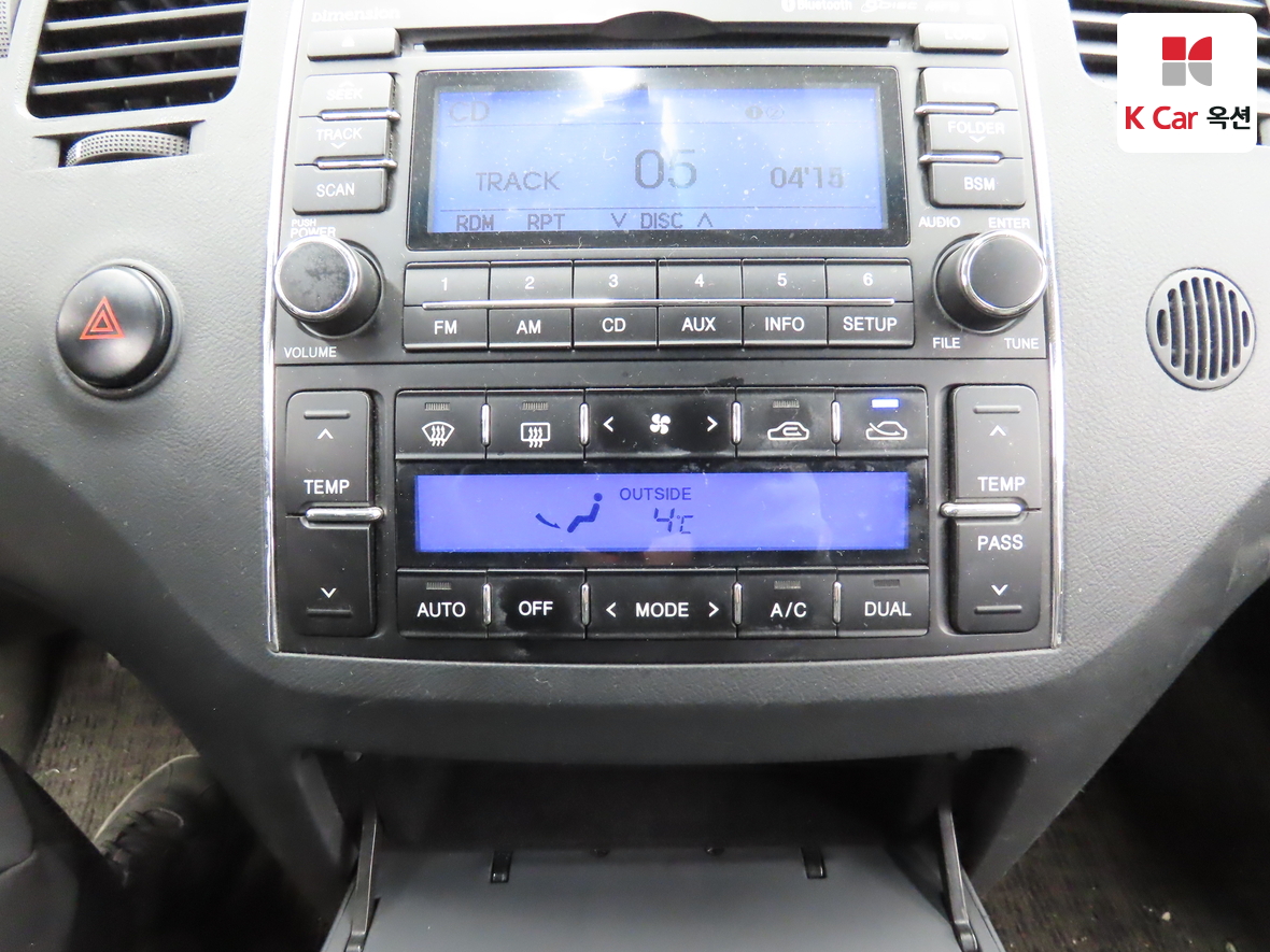 Hyundai Grandeur 2010 - Image 15