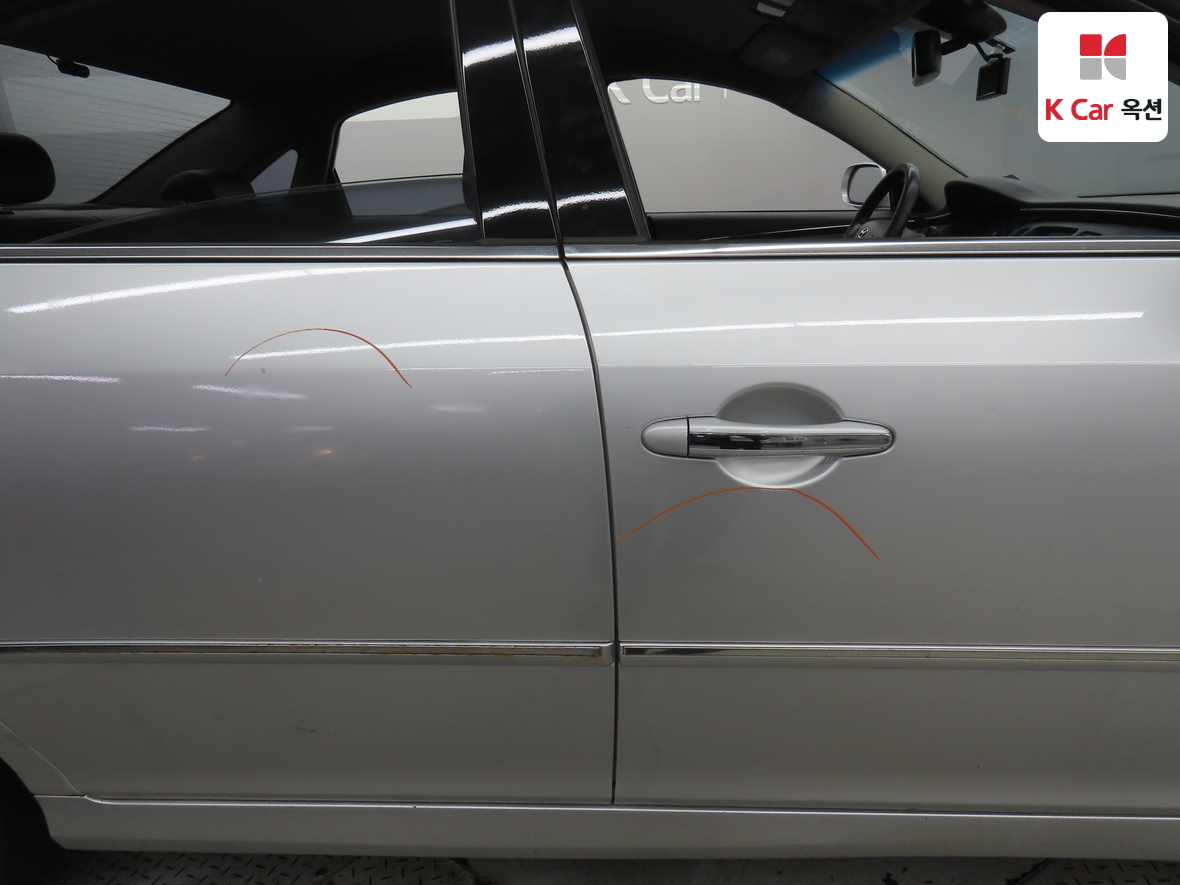 Hyundai Grandeur 2010 - Image 39