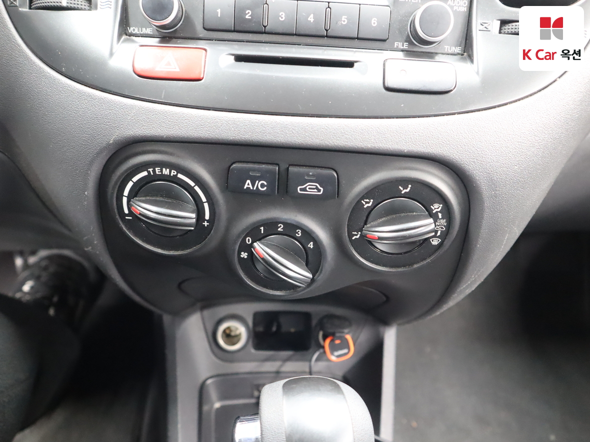 كيا برايد 2010 - صورة 16