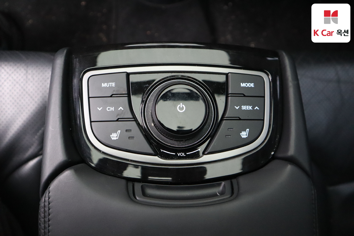 Hyundai AZERA 2014 - Image 23