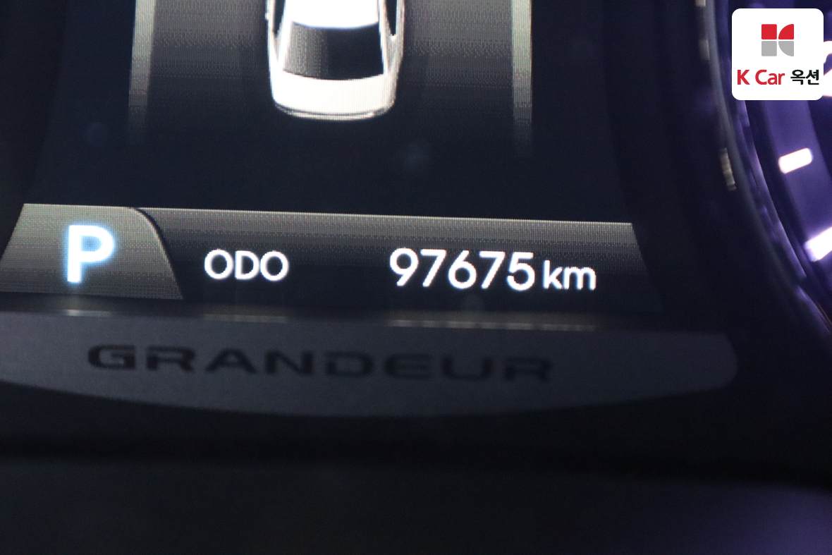 Hyundai AZERA 2014 - Image 4