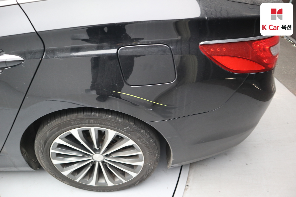 Hyundai AZERA 2014 - Image 42