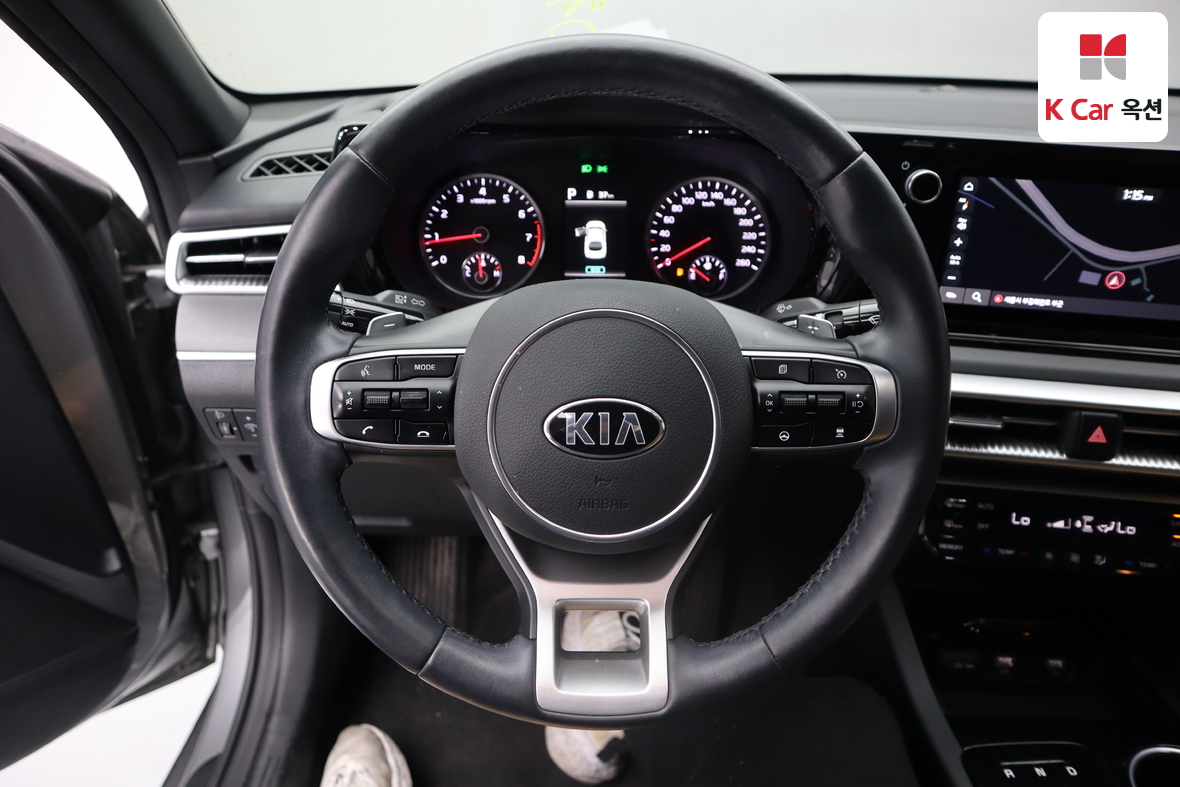 Kia K5 2021 - Image 10