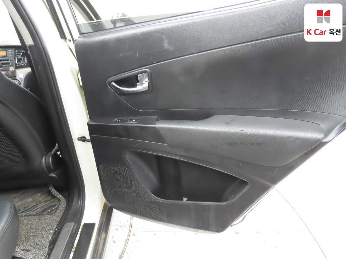 سانج يونج كوراندو C 2011 - صورة 32