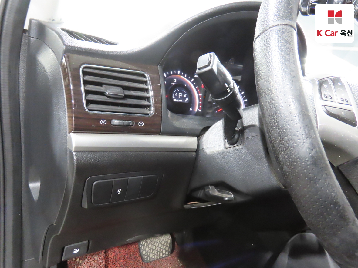 سانج يونج كوراندو C 2011 - صورة 9