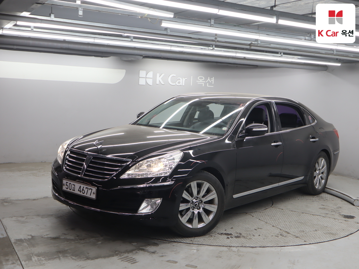 Hyundai Equus