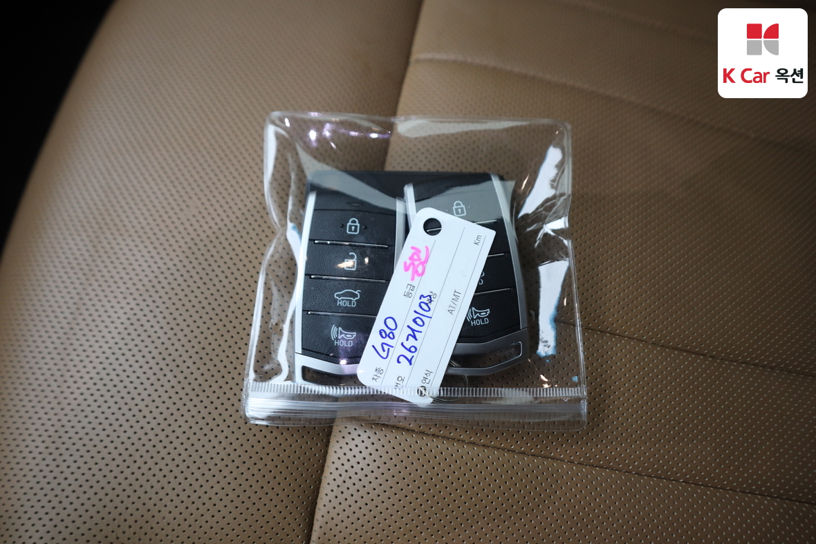 جينيسيس G80 2017 - صورة 17