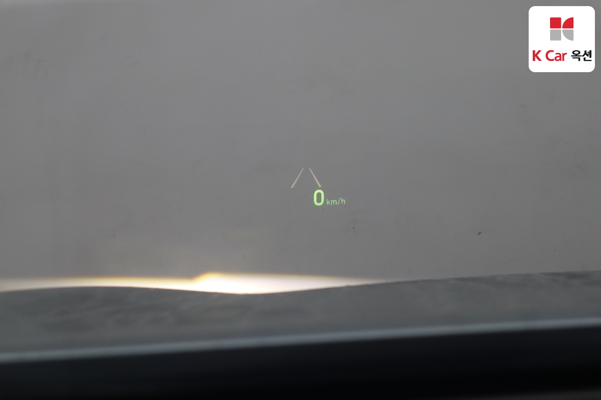 جينيسيس G80 2017 - صورة 18