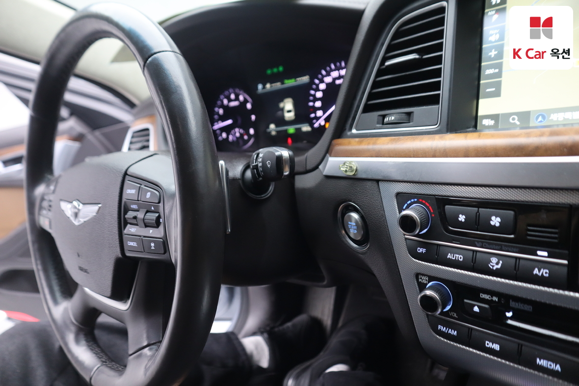 جينيسيس G80 2017 - صورة 11