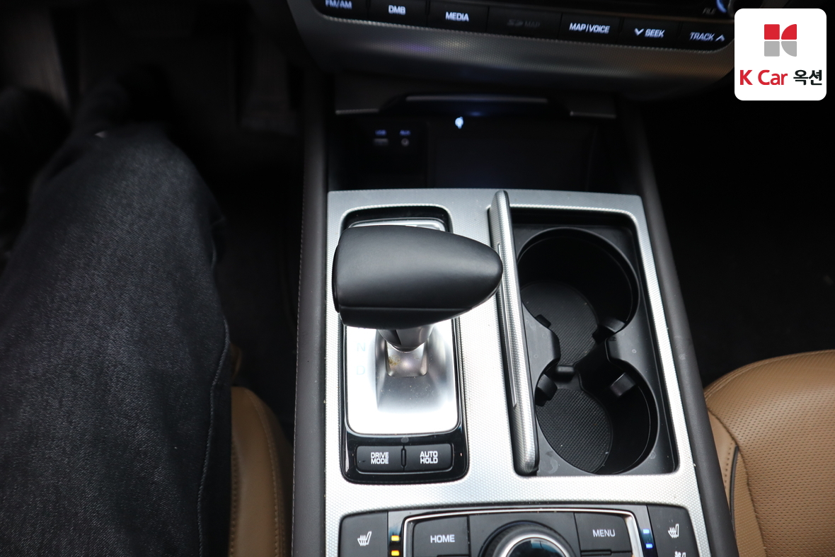 جينيسيس G80 2017 - صورة 15