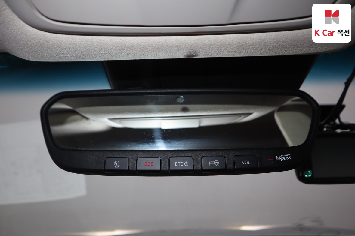 جينيسيس G80 2017 - صورة 12