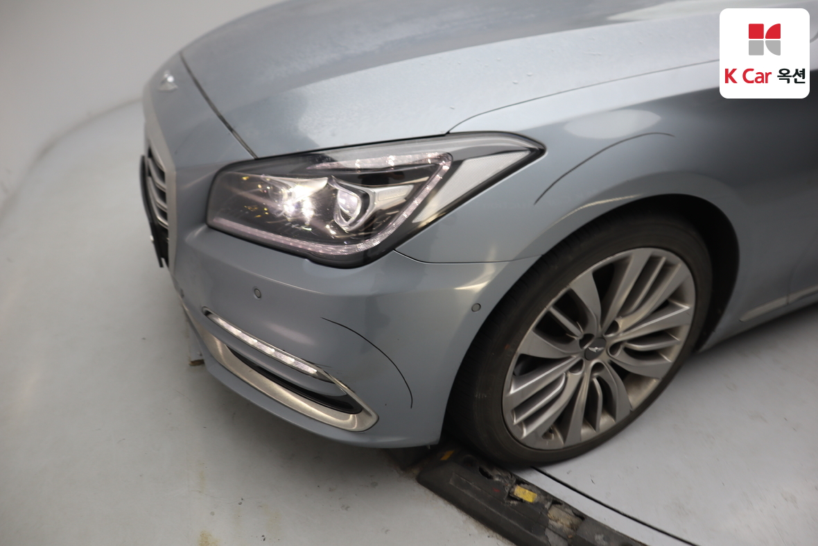 جينيسيس G80 2017 - صورة 41