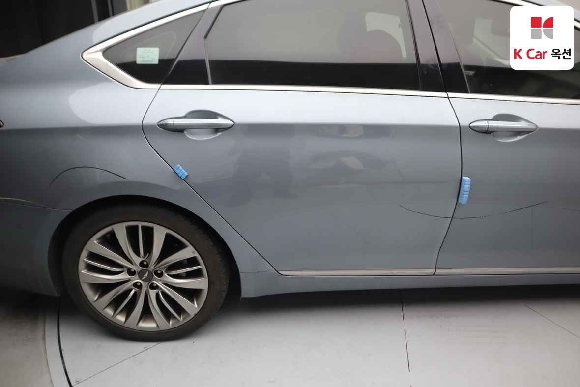 جينيسيس G80 2017 - صورة 39